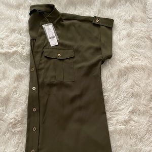 NY&Co Brand New Olive Green Blouse 🫒
